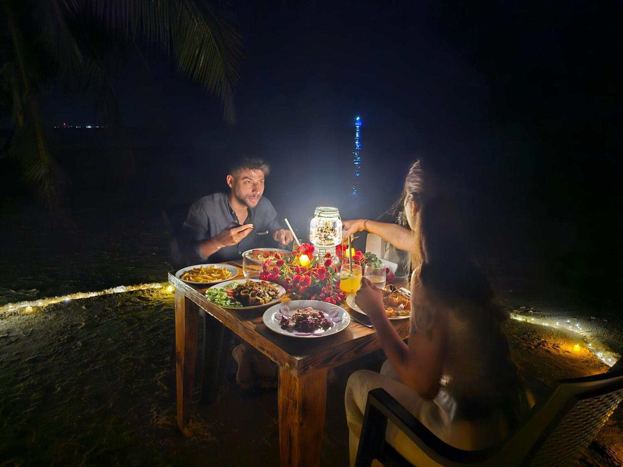 Nirili Villa Dhiffushi Exteriör bild